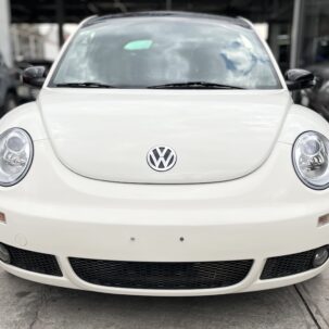 VOLKSWAGEN BEETLE SPORT AUT. EDICION 10 AÑOS